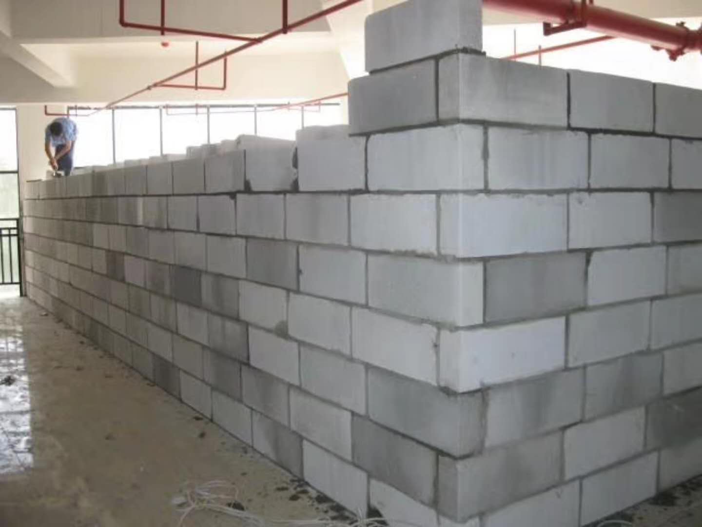 滦南蒸压加气混凝土砌块承重墙静力和抗震性能的研究